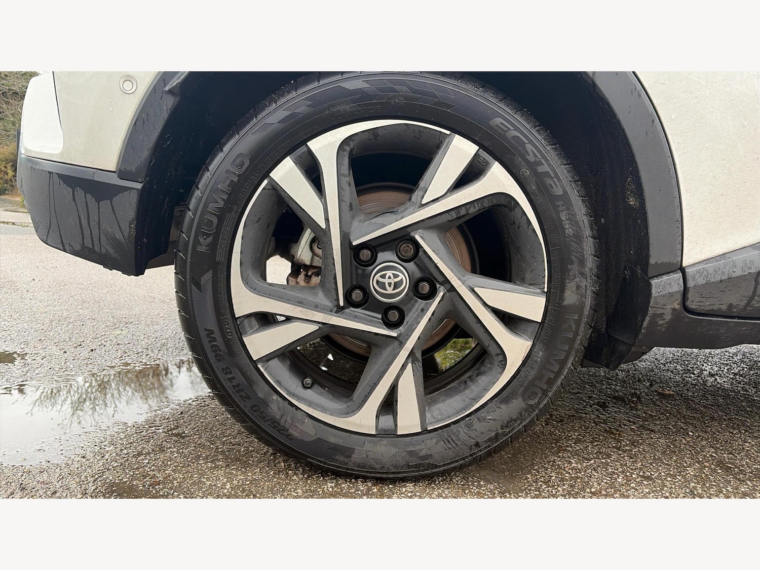 Used Toyota C-HR 2023 for sale - 76765975: Photo 20