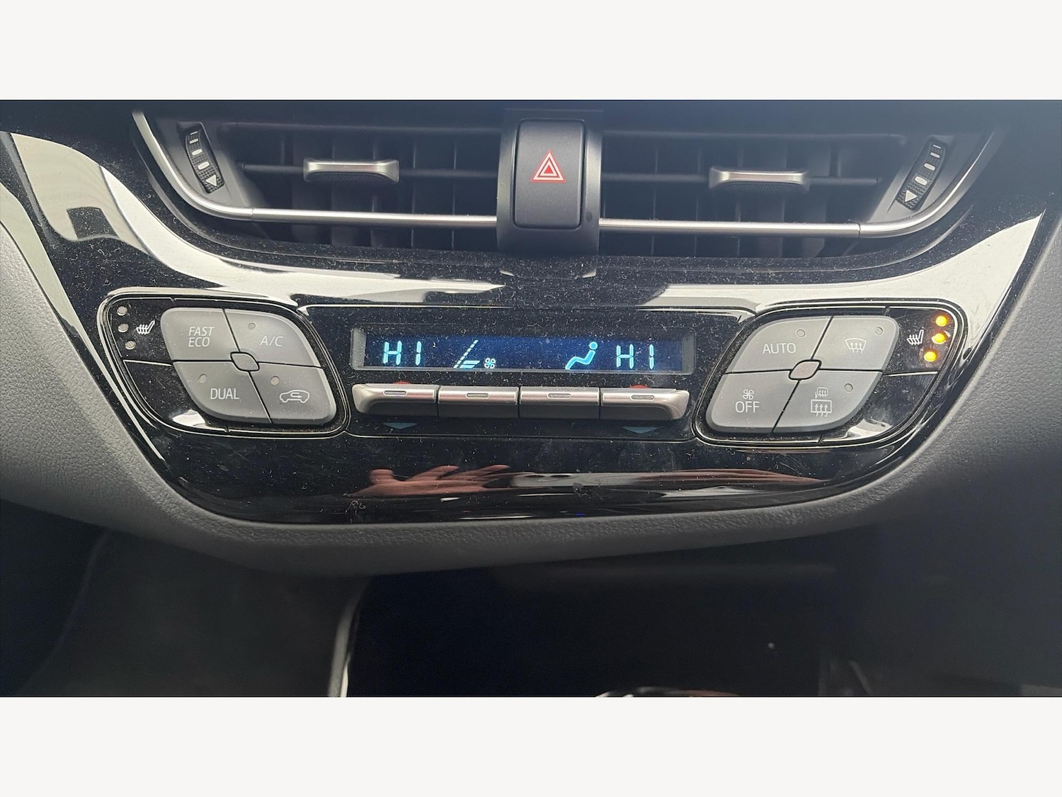 Used Toyota C-HR 2023 for sale - 76765975: Photo 27