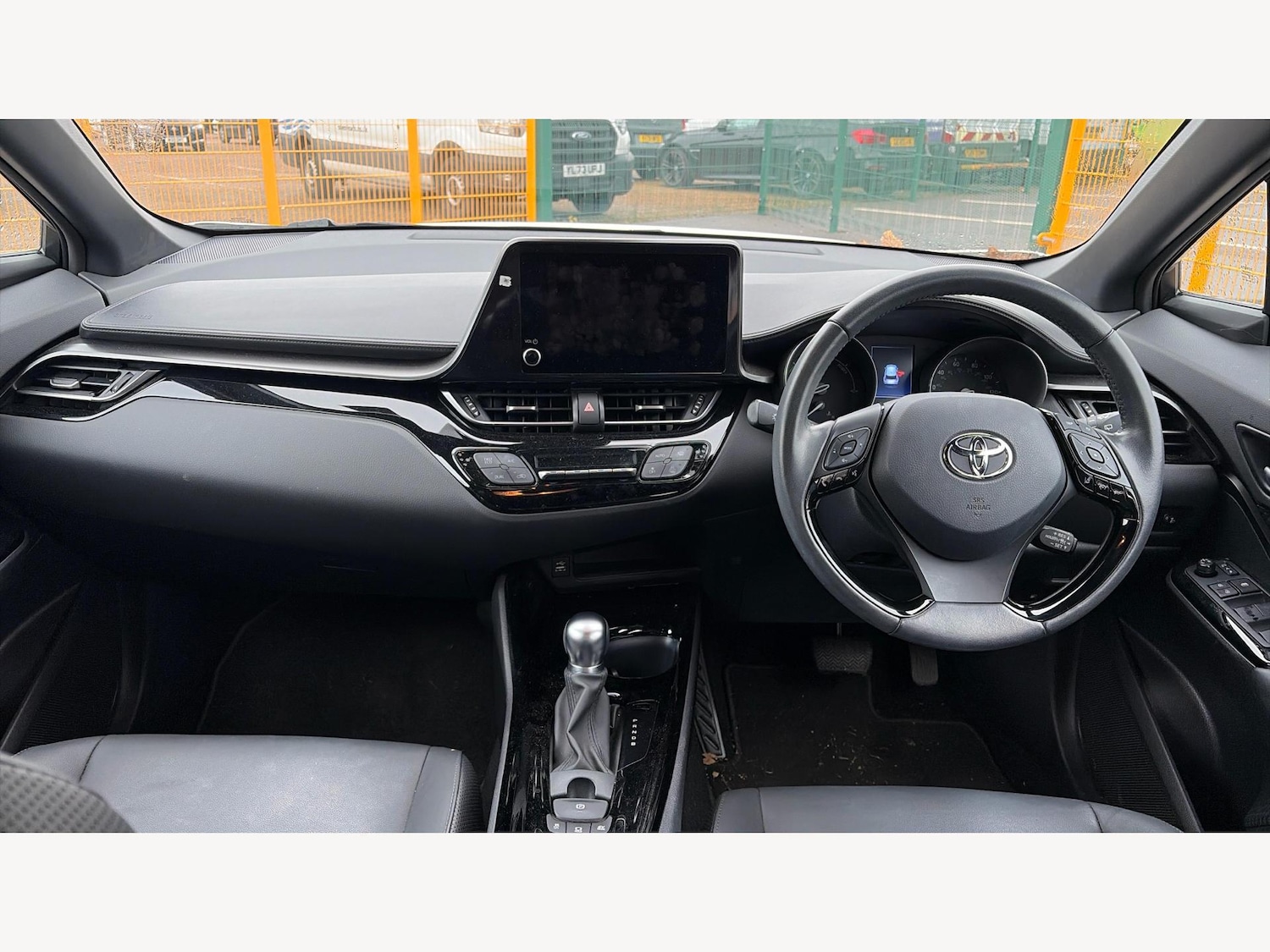 Used Toyota C-HR 2023 for sale - 76765975: Photo 7