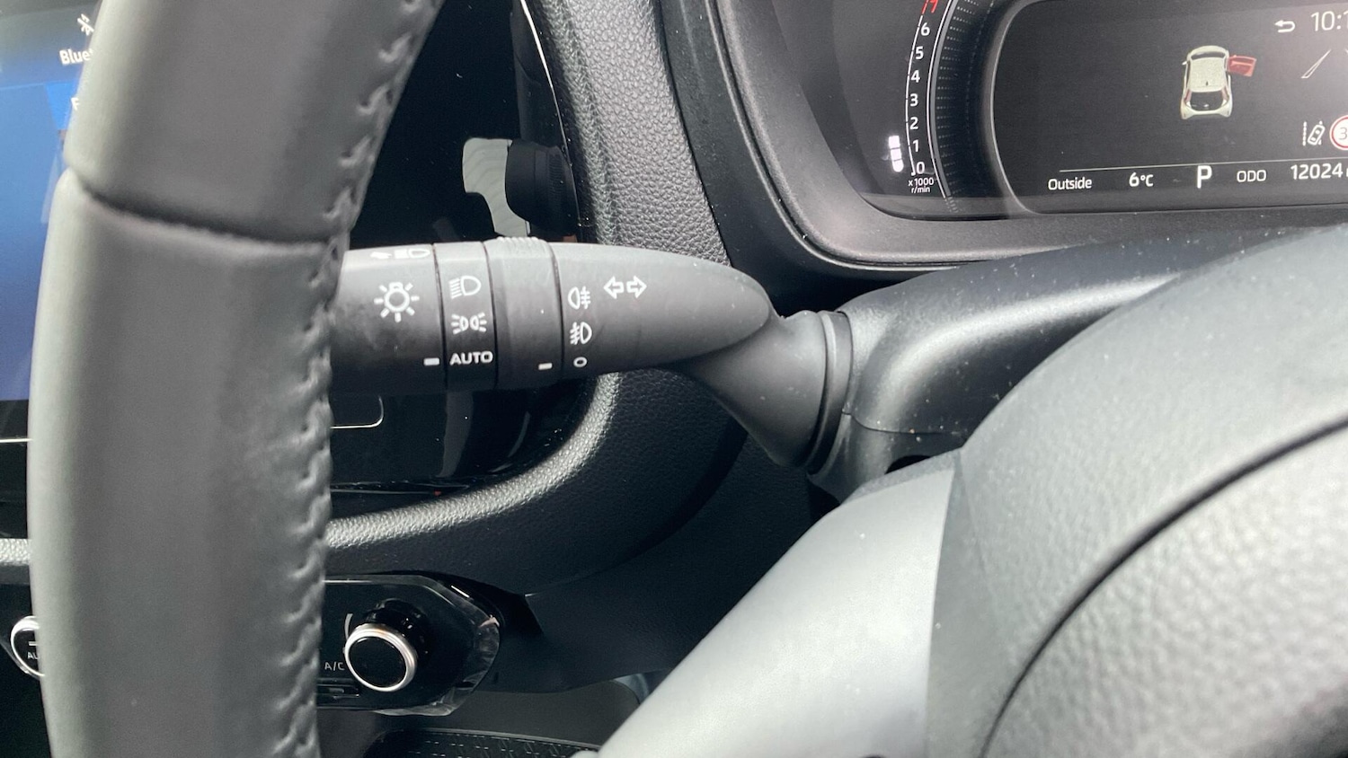 Used Toyota Aygo X 2024 for sale - 77454812: Photo 41