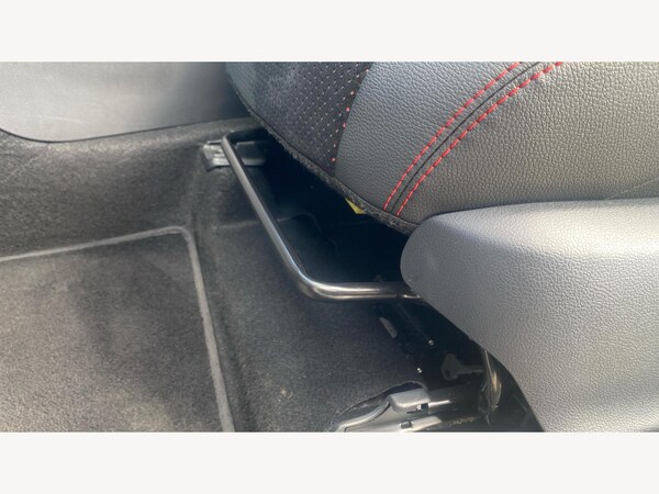 Used Toyota Yaris Cross 2024 for sale - 76199860: Photo 35