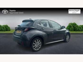 Used Toyota Yaris 2023 for sale - 74958051: Photo
