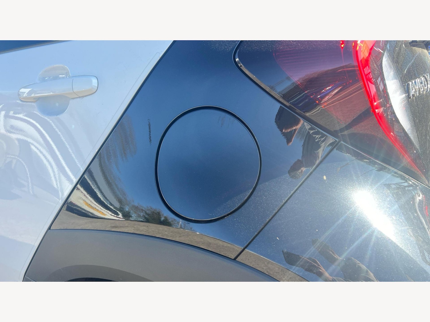 Used Toyota Aygo X for sale - 76702472: Photo 24