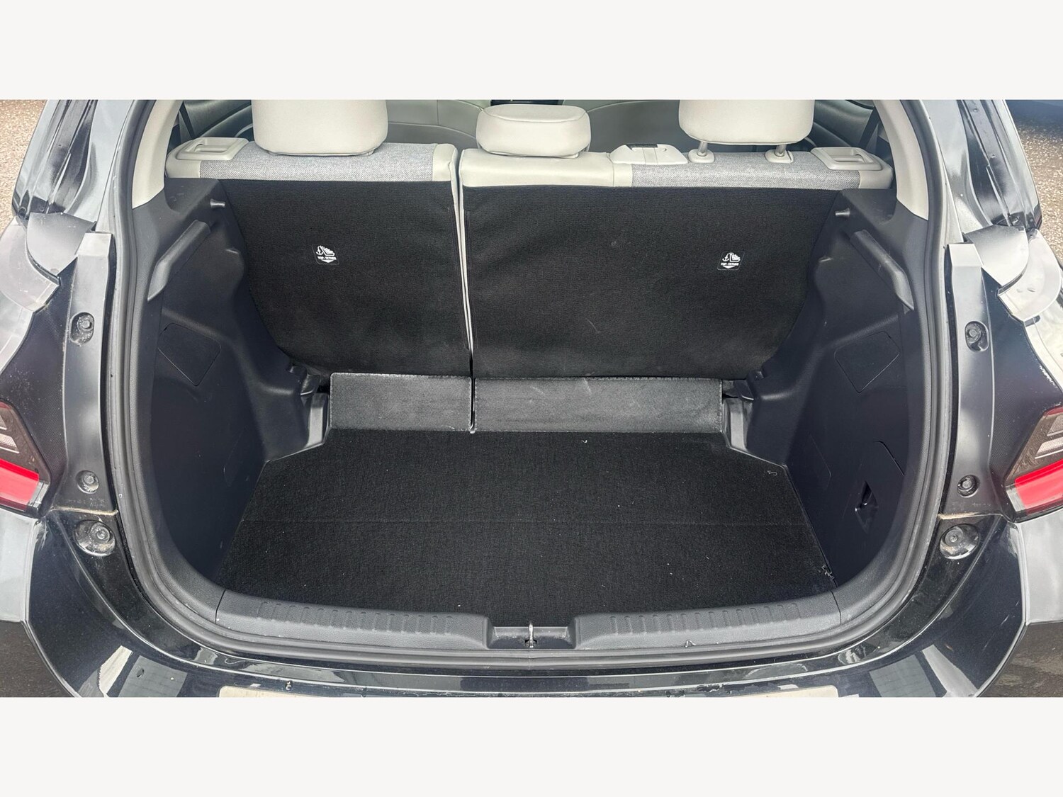 Used Toyota Yaris 2022 for sale - 76976474: Photo 16