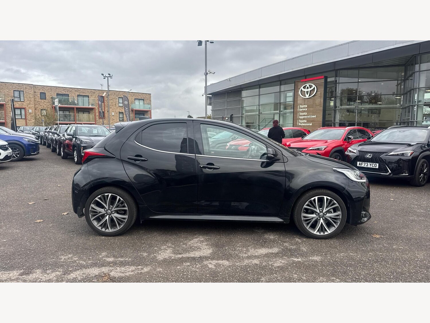 Used Toyota Yaris 2022 for sale - 76976474: Photo 18