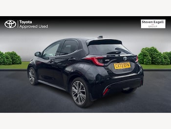 Used Toyota Yaris 2022 for sale - 76976474: Photo