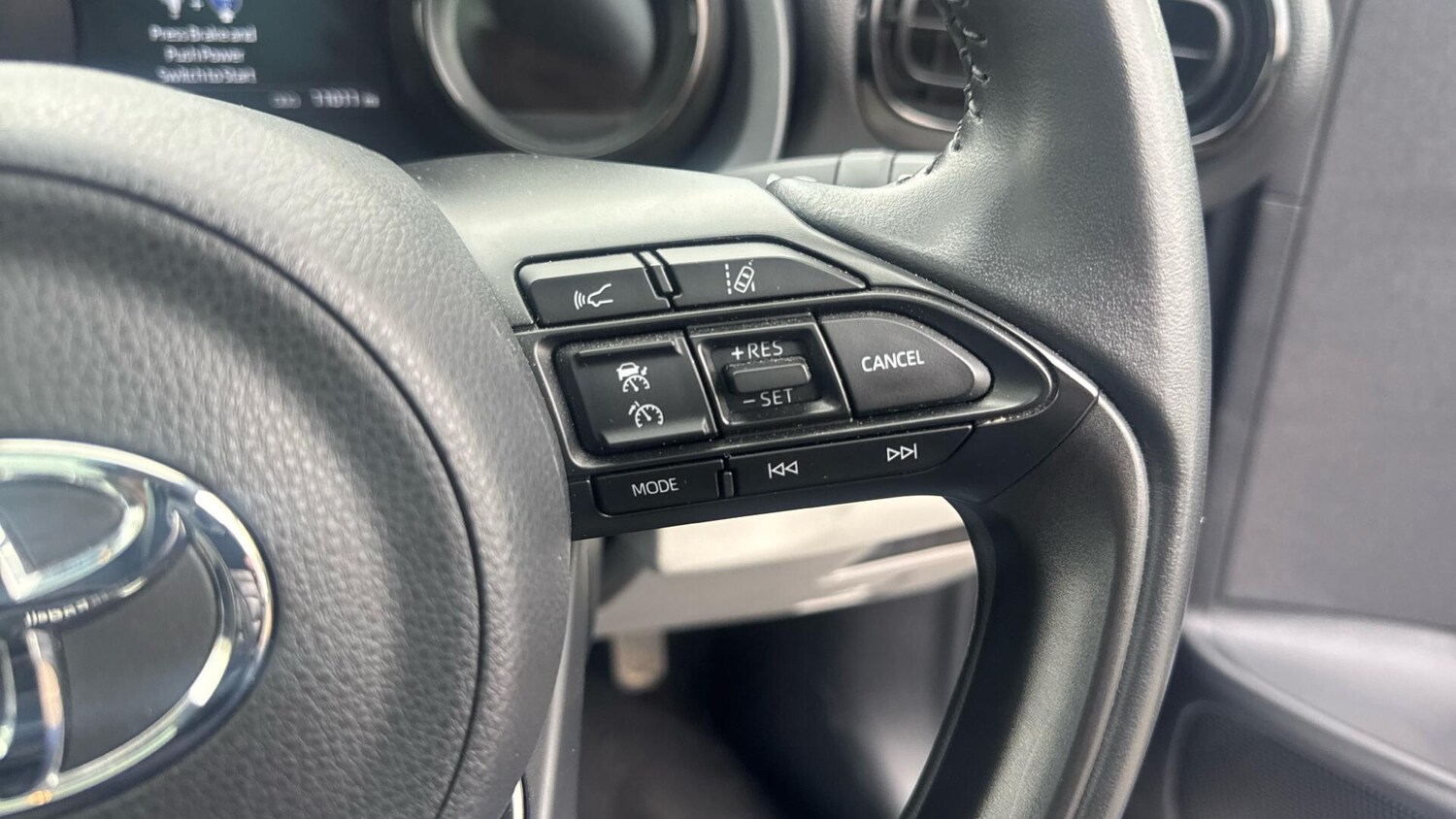 Used Toyota Yaris 2022 for sale - 76976474: Photo 34