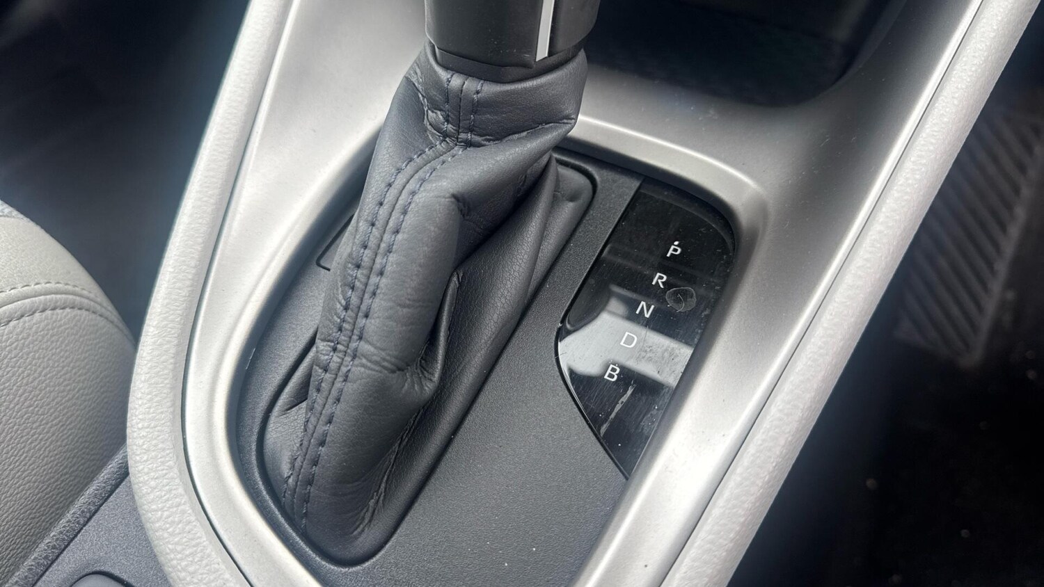 Used Toyota Yaris 2022 for sale - 76976474: Photo 39