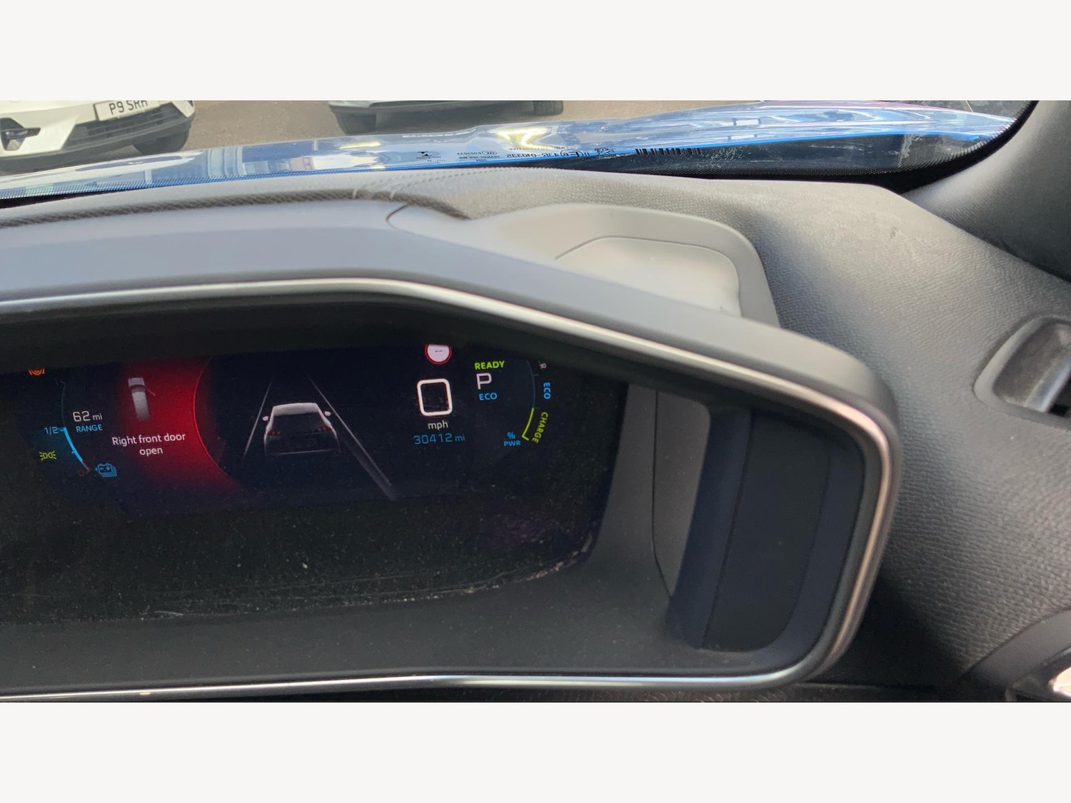 Used Peugeot E-2008 2021 for sale - 76399238: Photo 45