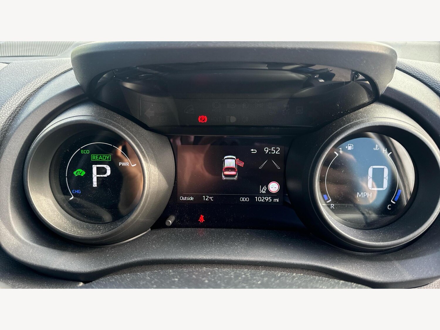 Used Toyota Yaris Cross 2024 for sale - 76108340: Photo 11