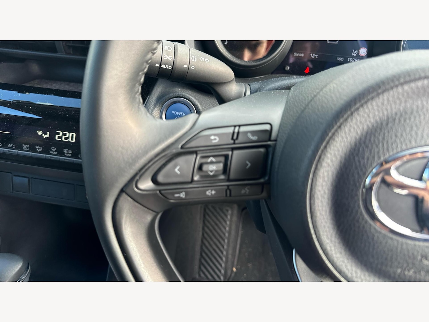 Used Toyota Yaris Cross 2024 for sale - 76108340: Photo 29