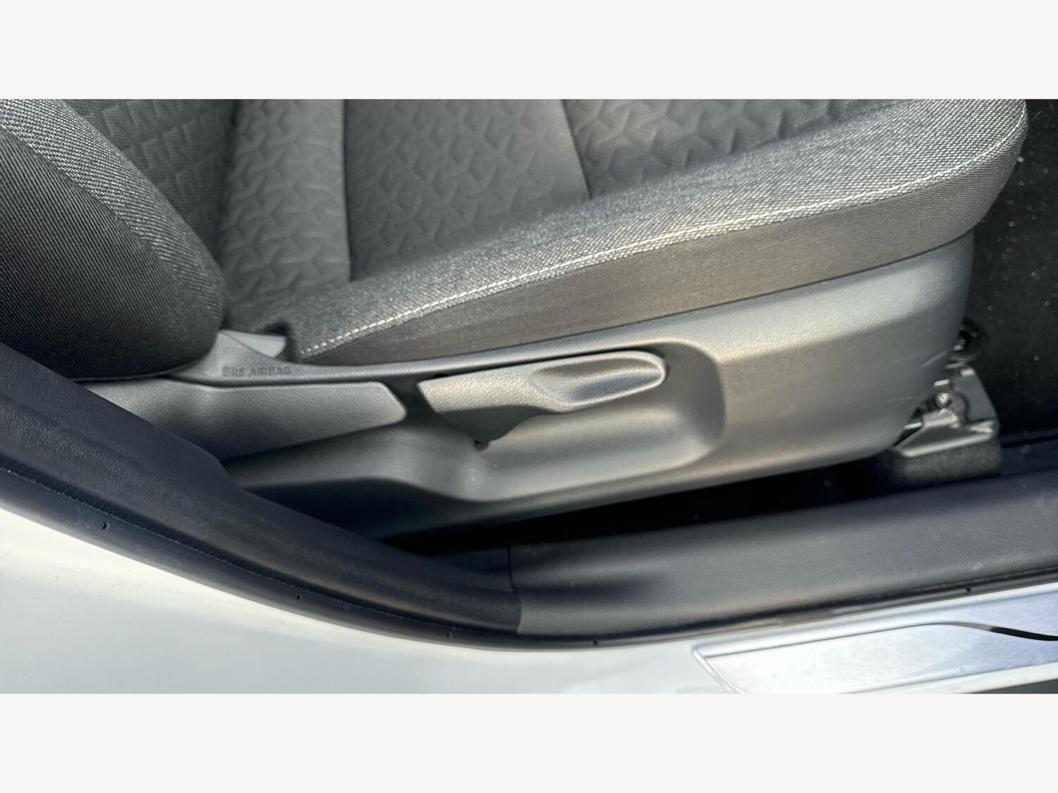 Used Toyota Yaris Cross 2024 for sale - 76108340: Photo 37