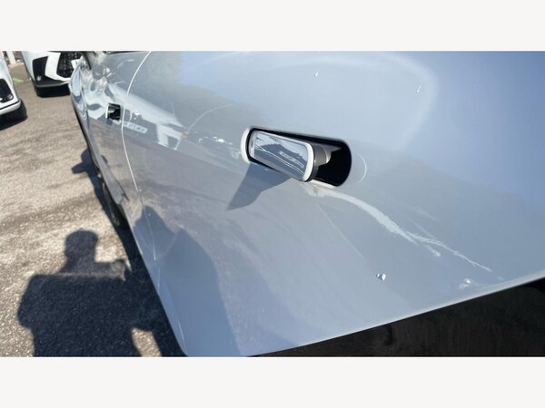 Used Toyota C-HR 2024 for sale - 76109698: Photo 32