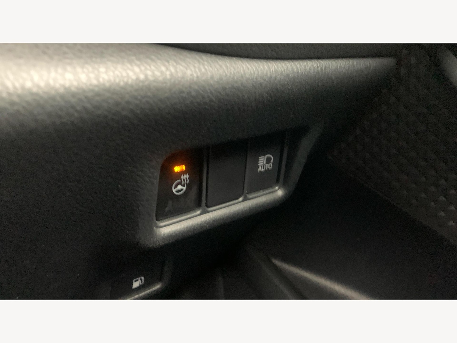 Used Toyota C-HR 2021 for sale - 76645699: Photo 29