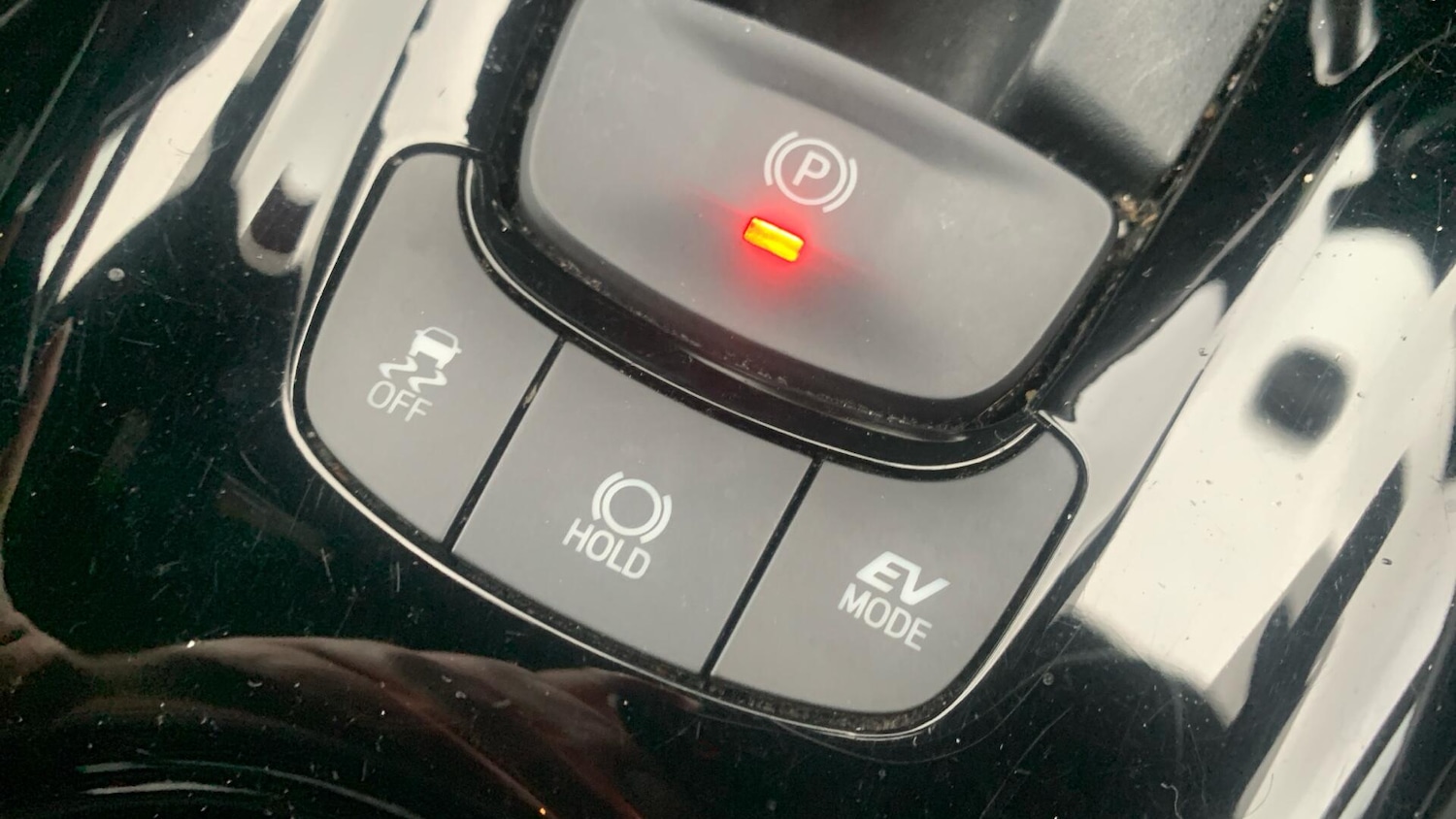 Used Toyota C-HR 2021 for sale - 76645699: Photo 40