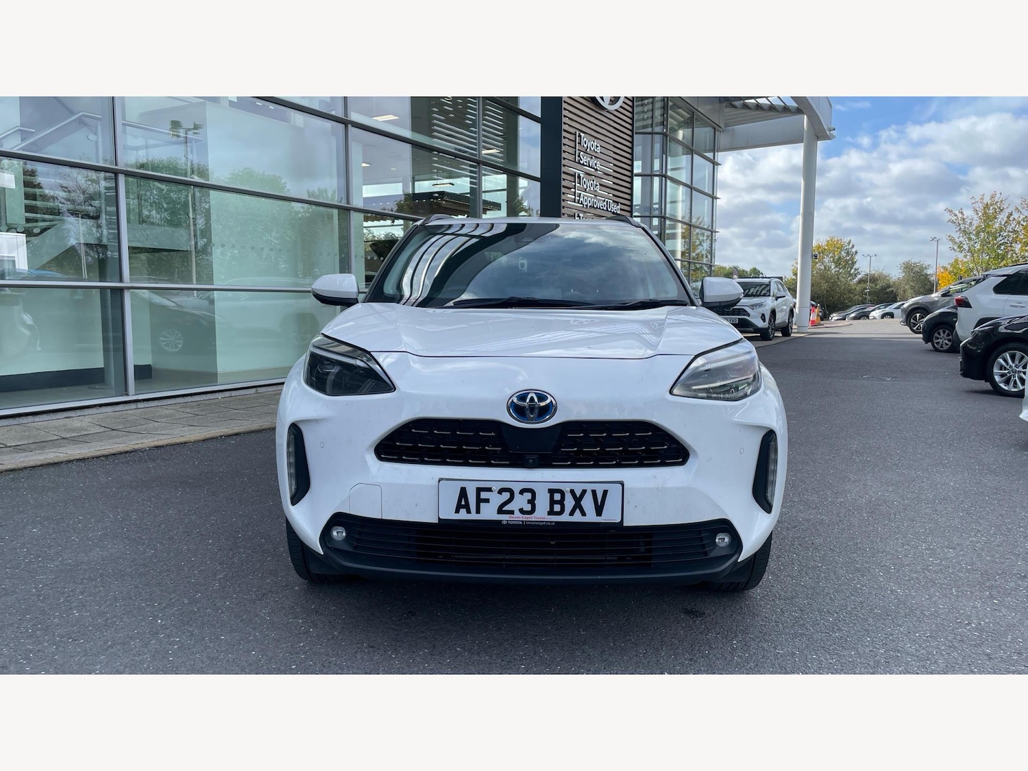 Used Toyota Yaris Cross 2023 for sale - 76398530: Photo 17