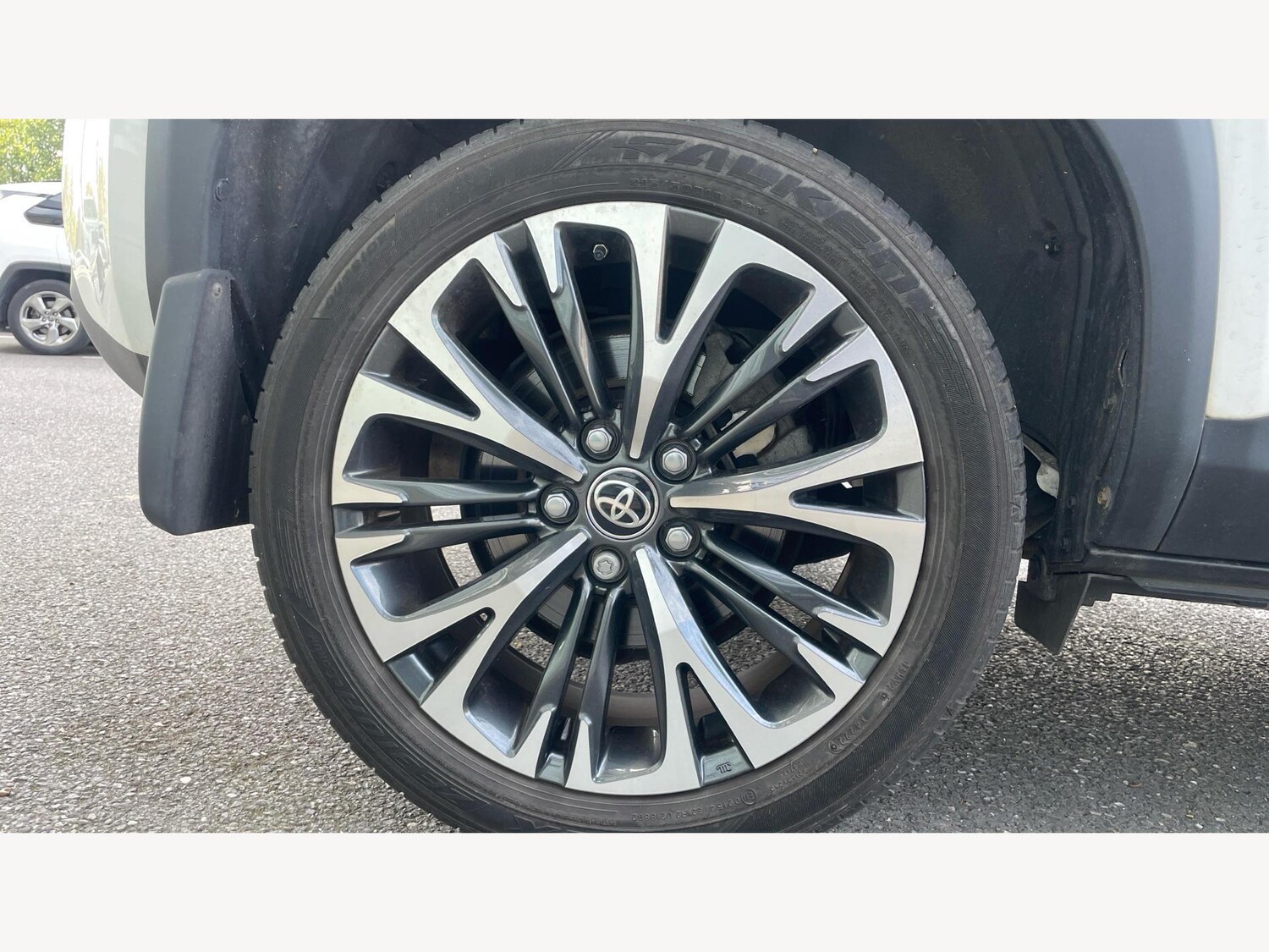 Used Toyota Yaris Cross 2023 for sale - 76398530: Photo 20