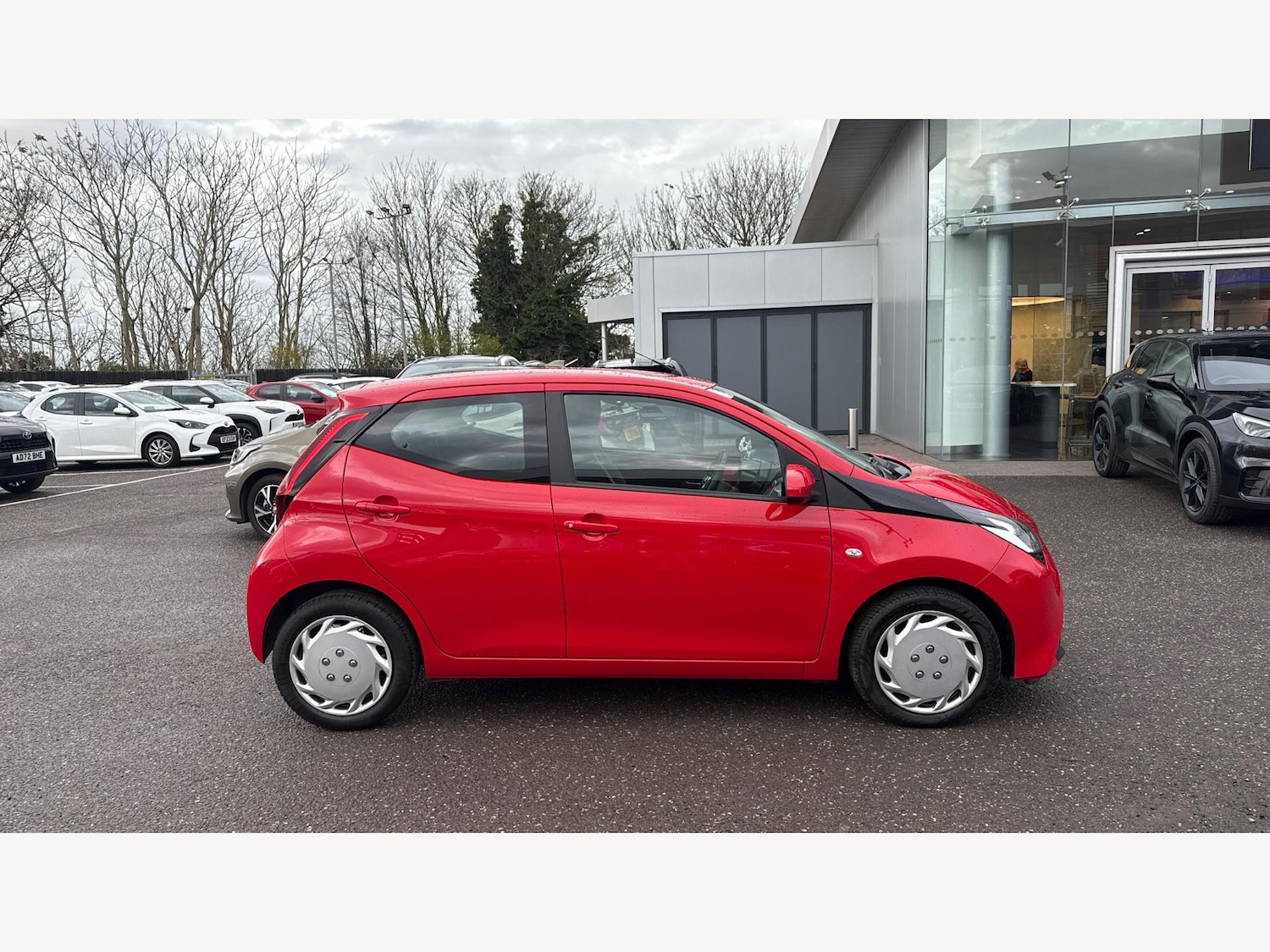 Used Toyota AYGO 2021 for sale - 76898375: Photo 18