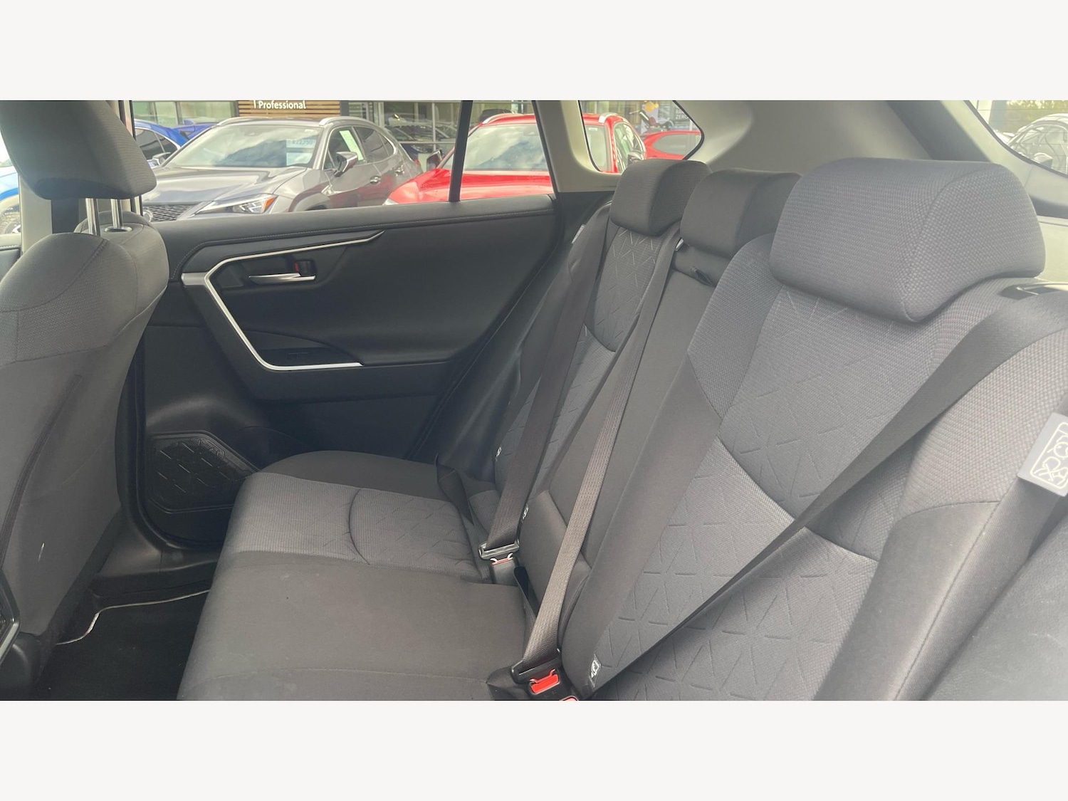 Used Toyota RAV4 2020 for sale - 76399339: Photo 15