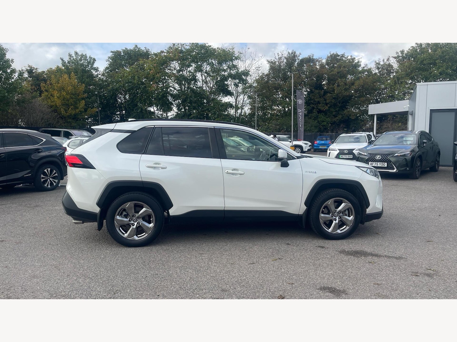 Used Toyota RAV4 2020 for sale - 76399339: Photo 18