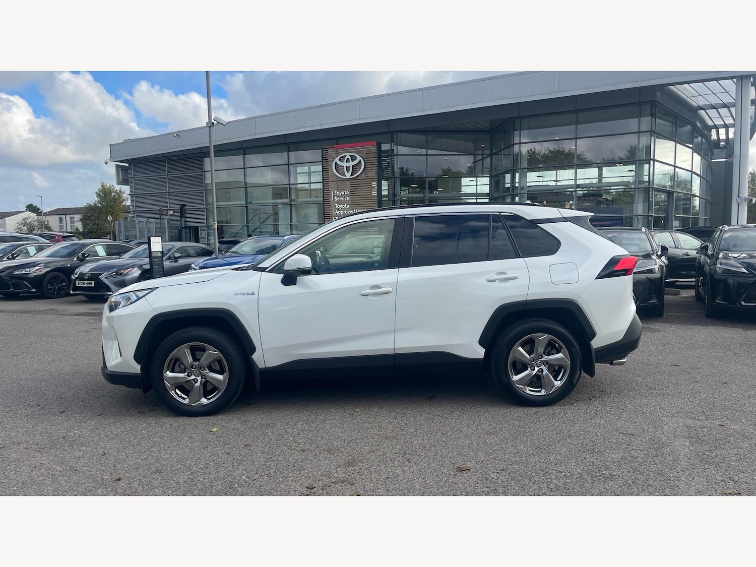 Used Toyota RAV4 2020 for sale - 76399339: Photo 19