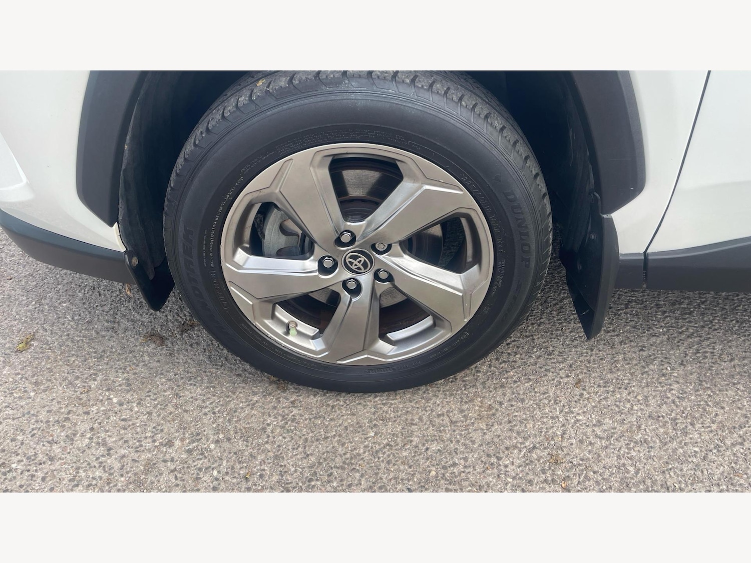 Used Toyota RAV4 2020 for sale - 76399339: Photo 31