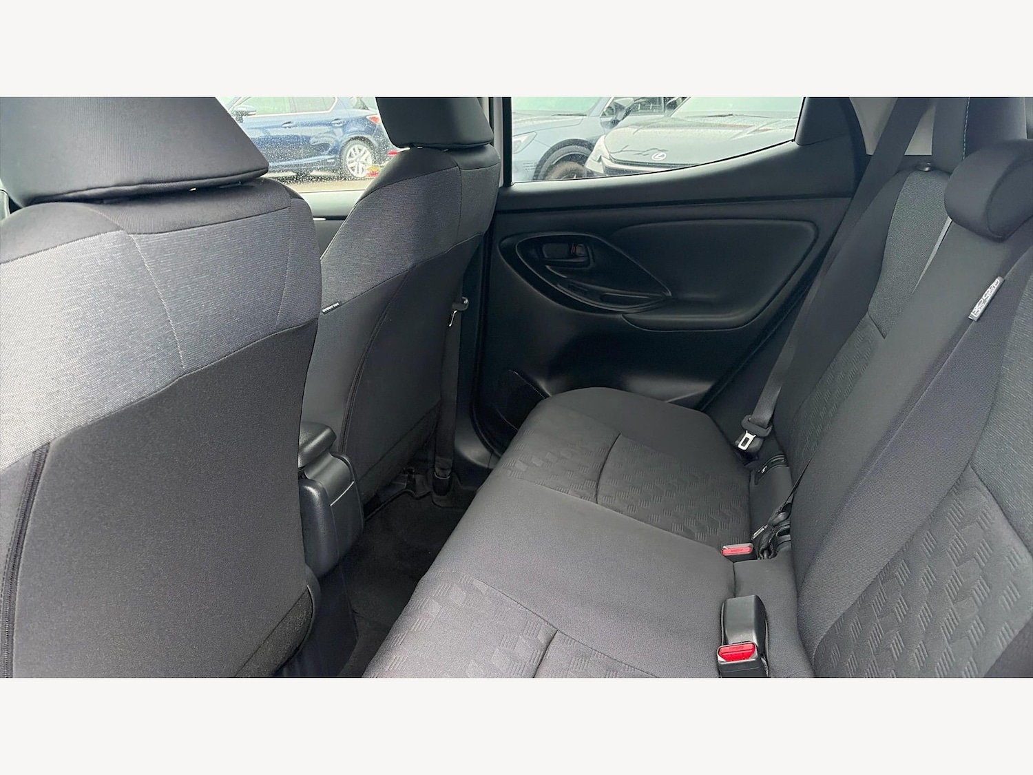 Used Toyota Yaris 2024 for sale - 78204384: Photo 15