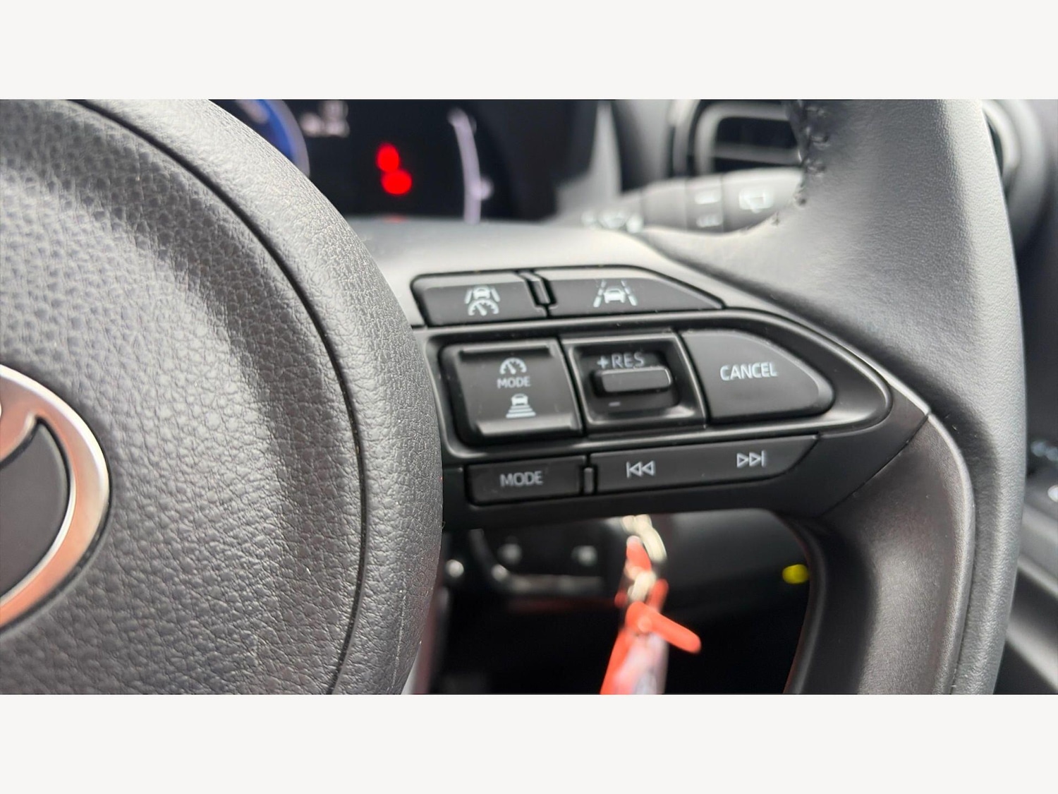 Used Toyota Yaris 2024 for sale - 78204384: Photo 23