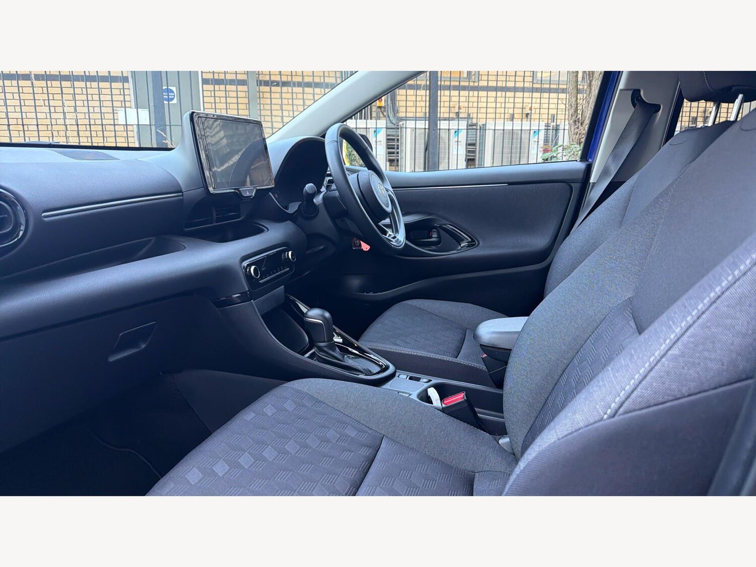 Used Toyota Yaris for sale - 77769396: Photo 12