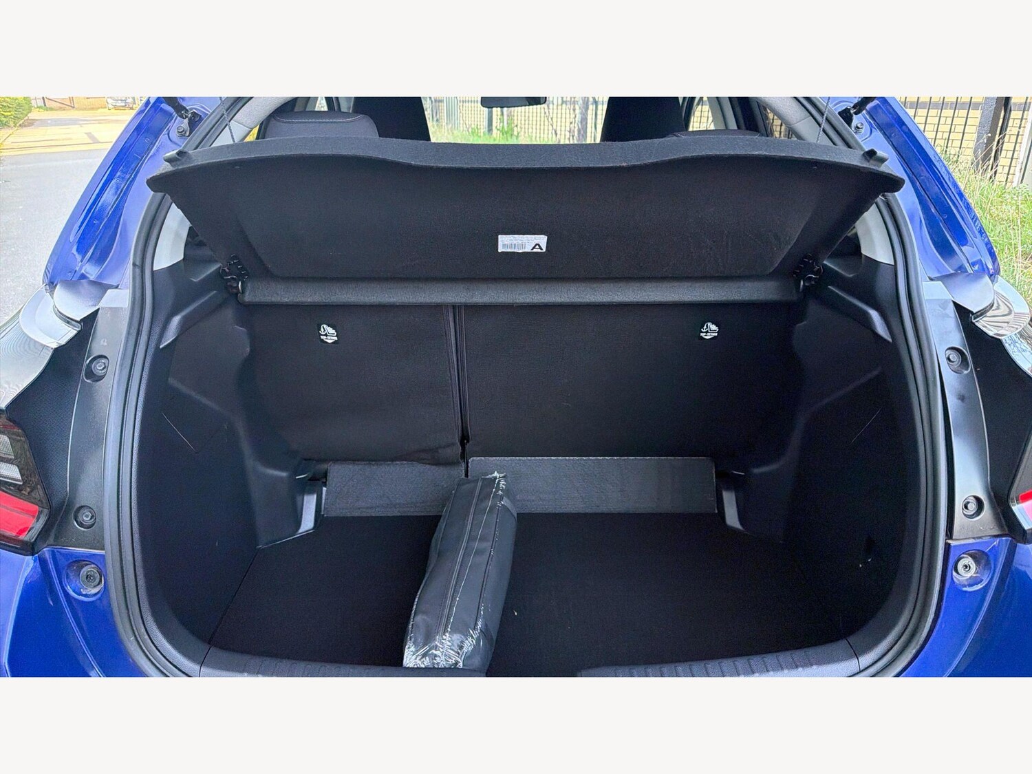 Used Toyota Yaris for sale - 77769396: Photo 16