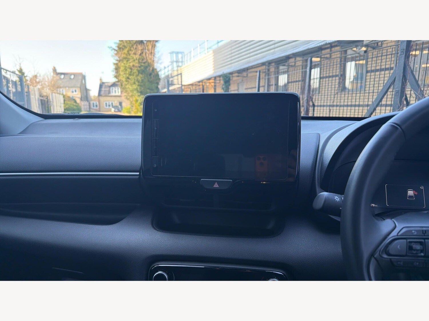 Used Toyota Yaris for sale - 77769396: Photo 9