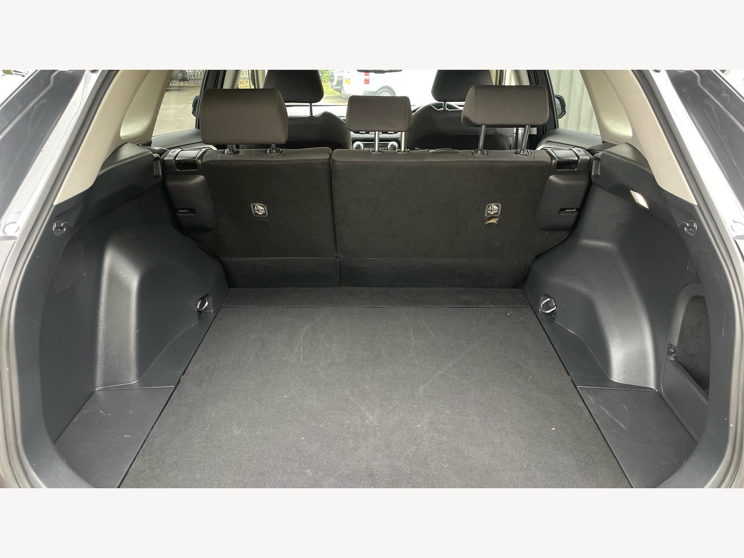 Used Toyota RAV4 2022 for sale - 76408980: Photo 16