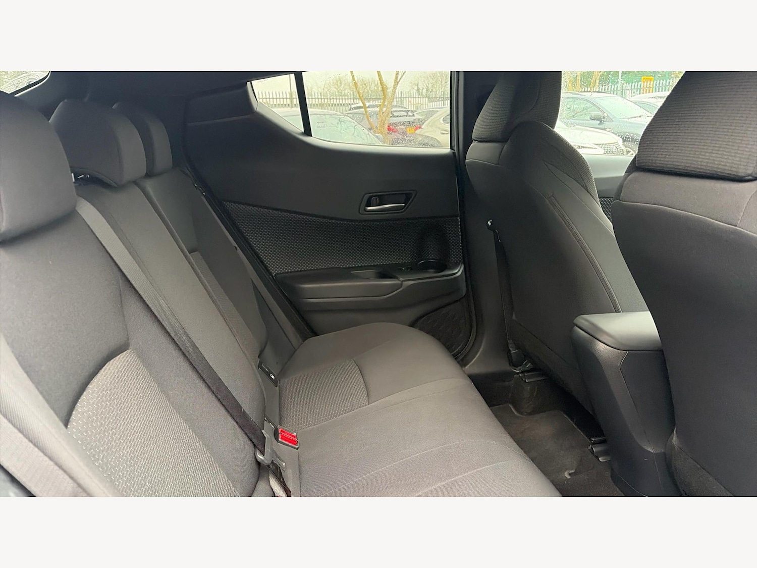 Used Toyota C-HR 2018 for sale - 78072752: Photo 14