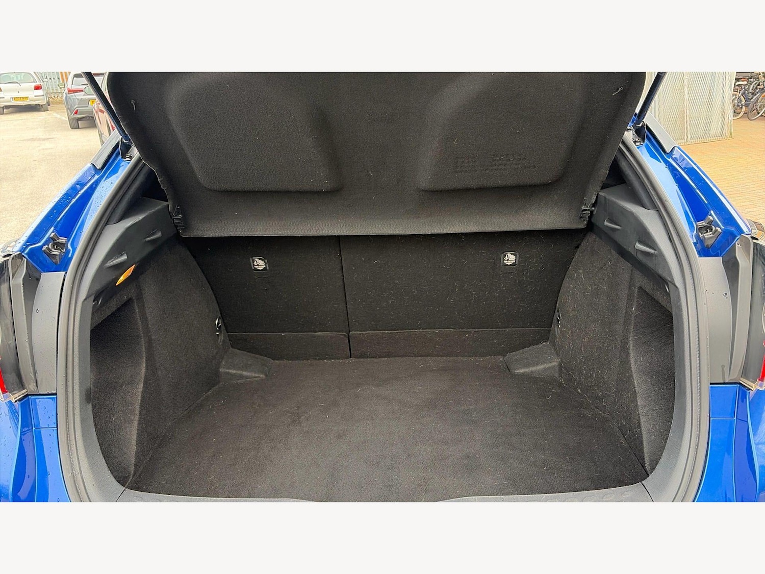 Used Toyota C-HR 2018 for sale - 78072752: Photo 16