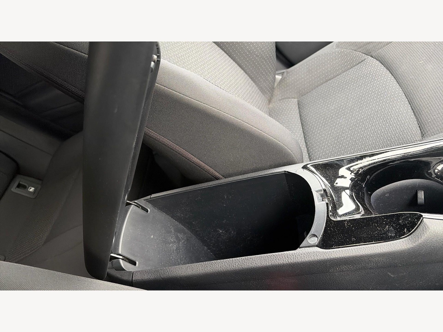 Used Toyota C-HR 2018 for sale - 78072752: Photo 31