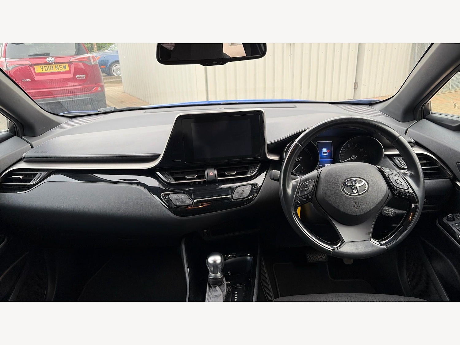 Used Toyota C-HR 2018 for sale - 78072752: Photo 7