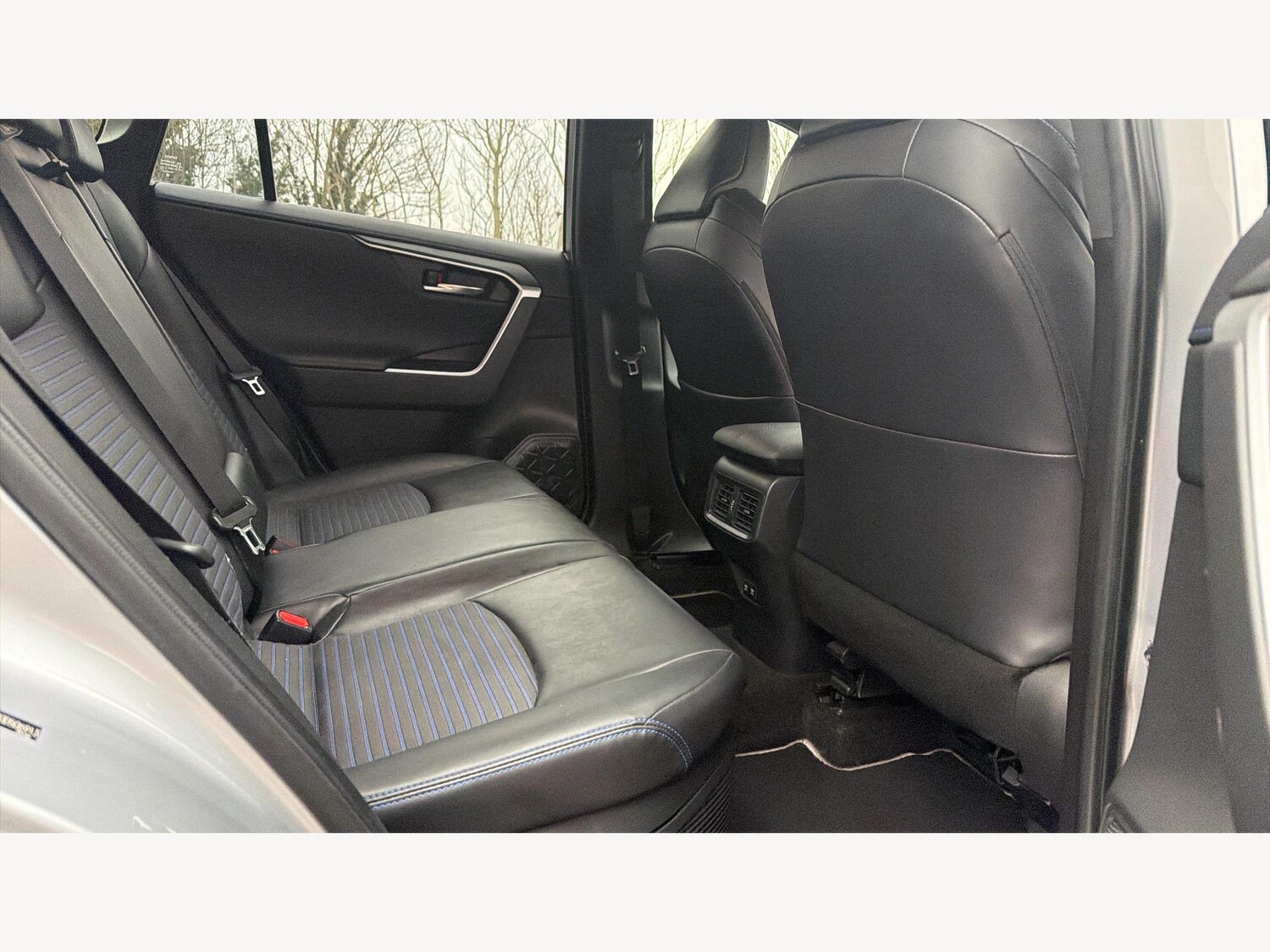 Used Toyota RAV4 2021 for sale - 77625765: Photo 14