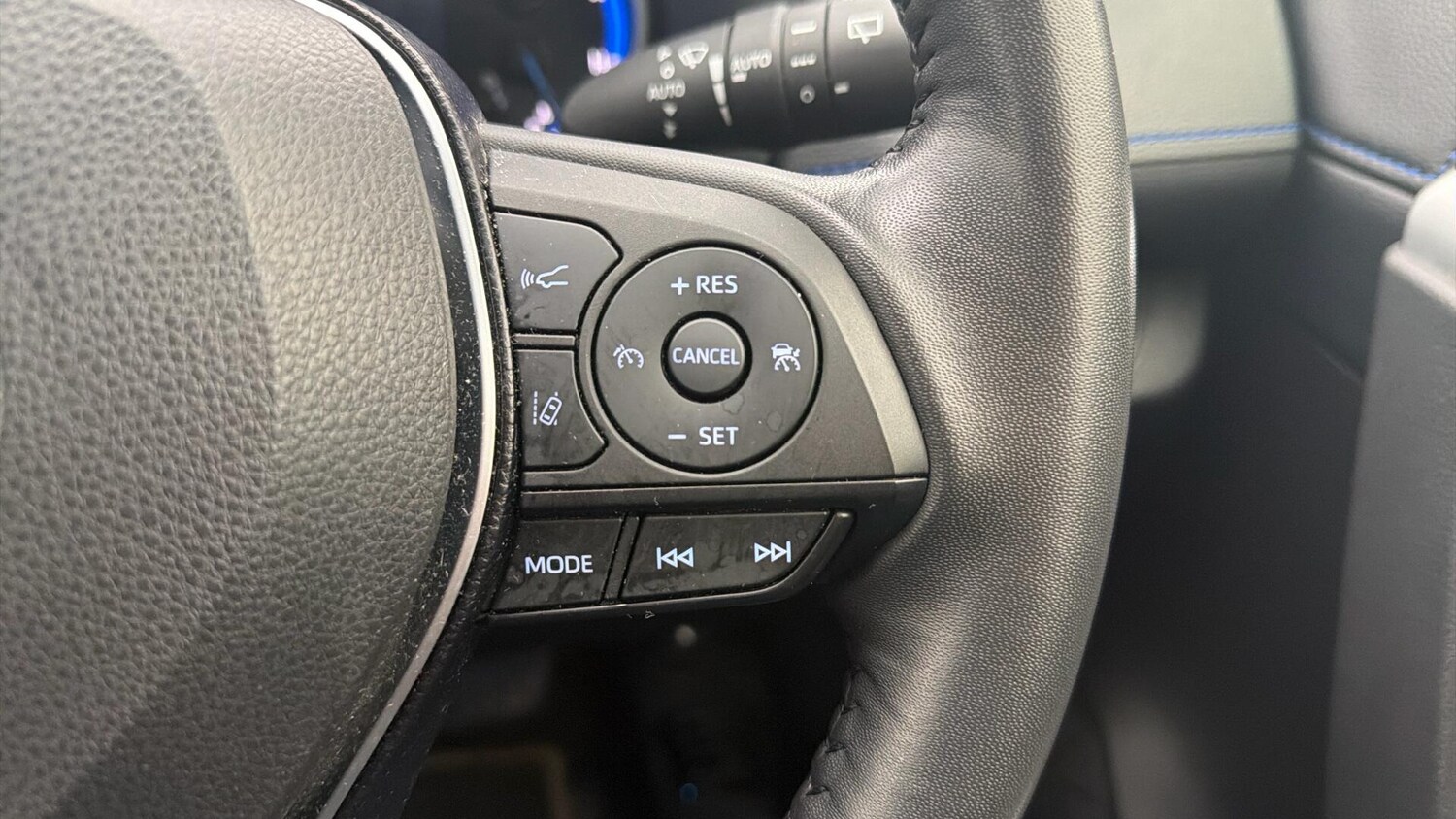 Used Toyota RAV4 2021 for sale - 77625765: Photo 36