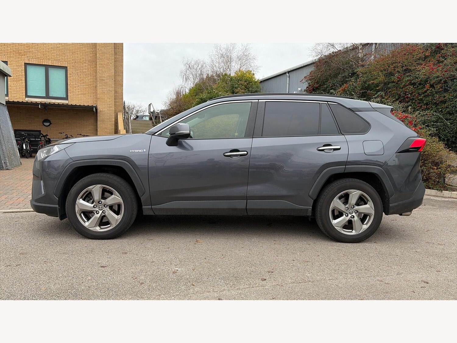 Used Toyota RAV4 2019 for sale - 77057321: Photo 19