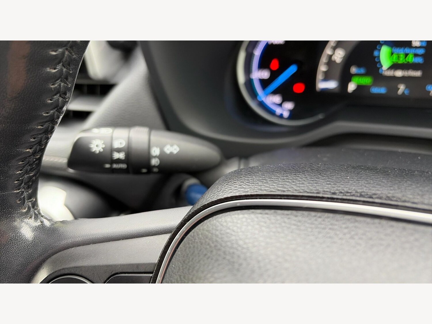 Used Toyota RAV4 2019 for sale - 77057321: Photo 25