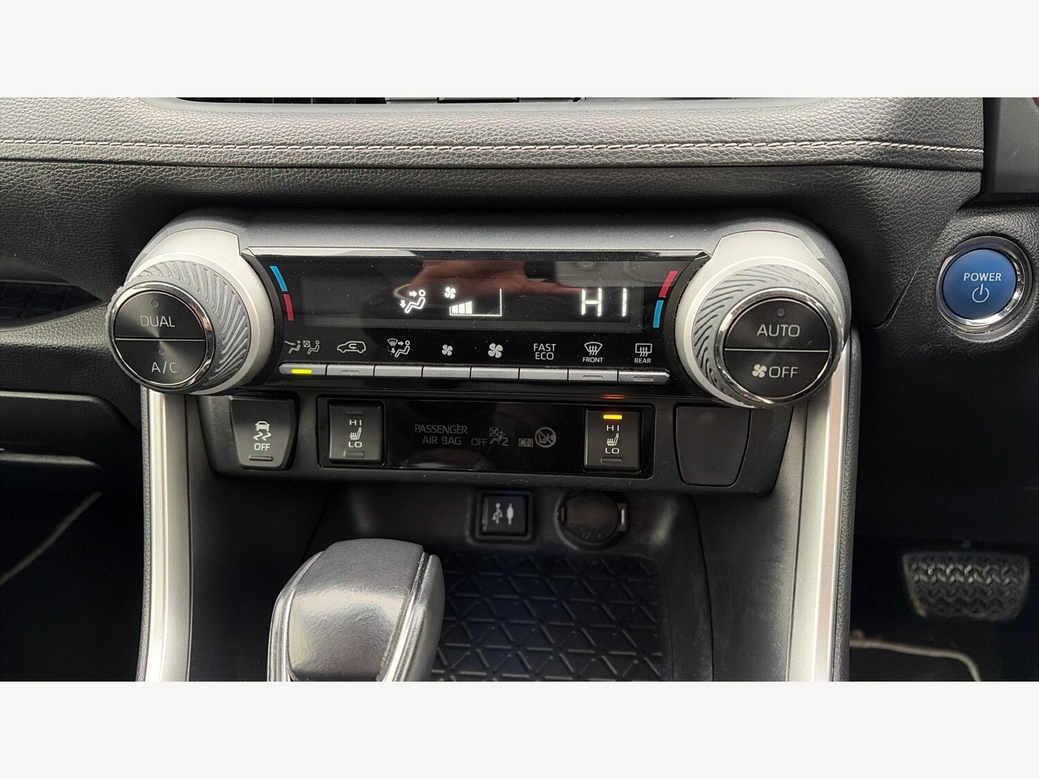 Used Toyota RAV4 2019 for sale - 77057321: Photo 27