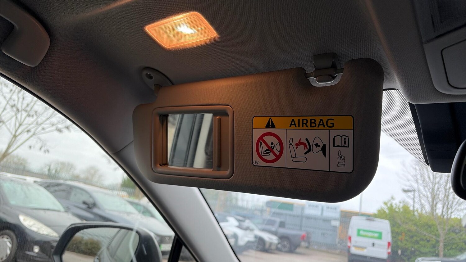 Used Toyota RAV4 2019 for sale - 77057321: Photo 33