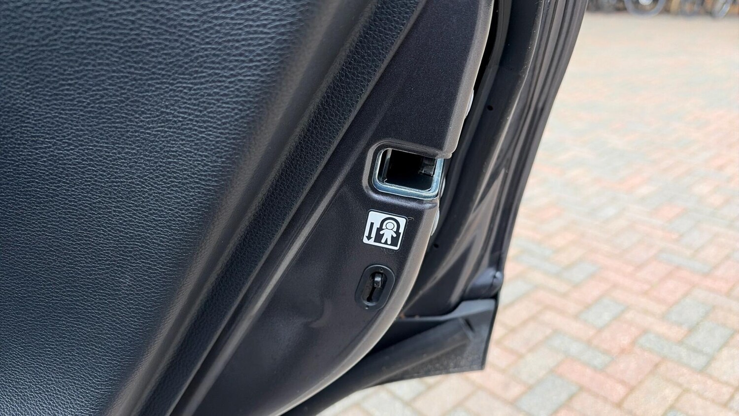 Used Toyota RAV4 2019 for sale - 77057321: Photo 38