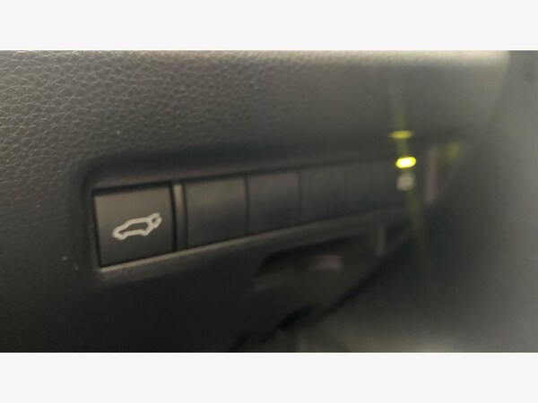 Used Toyota RAV4 2019 for sale - 76042371: Photo 42