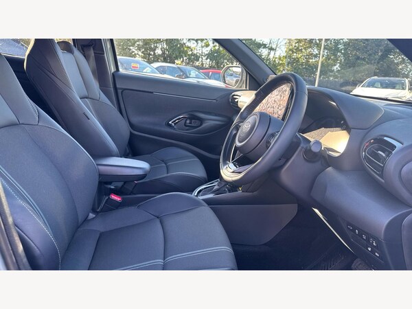 Used Toyota Yaris Cross 2024 for sale - 76227705: Photo 13