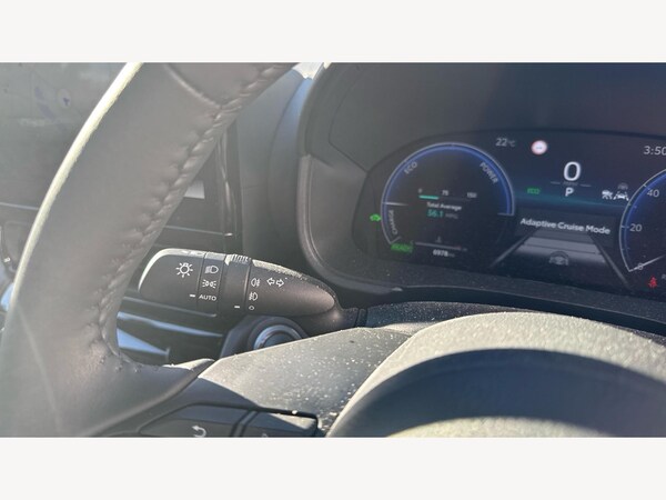 Used Toyota Yaris Cross 2024 for sale - 76227705: Photo 36