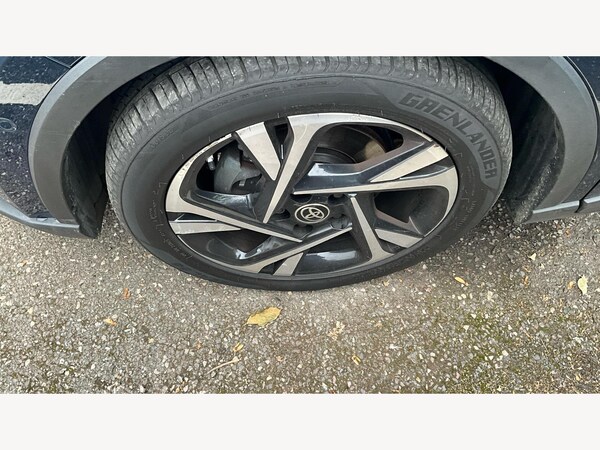 Used Toyota C-HR 2023 for sale - 76270542: Photo 24
