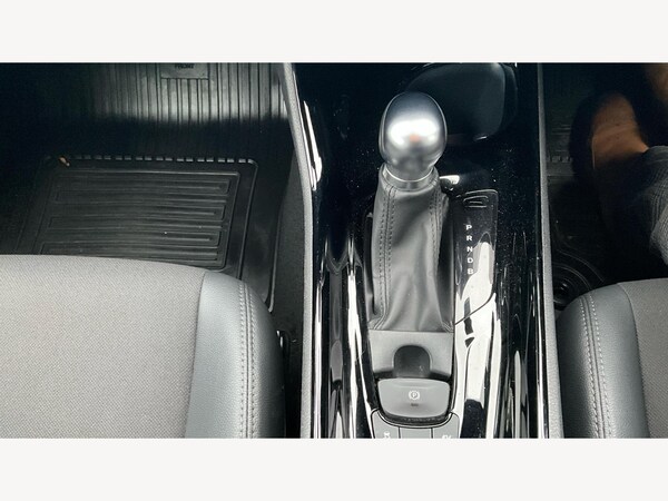 Used Toyota C-HR 2023 for sale - 76270542: Photo 32