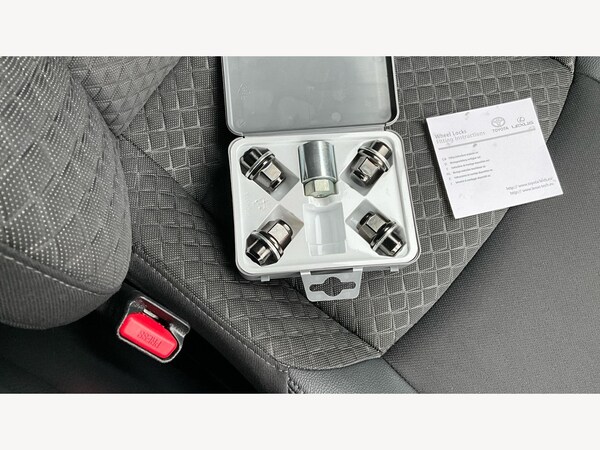 Used Toyota C-HR 2023 for sale - 76270542: Photo 33