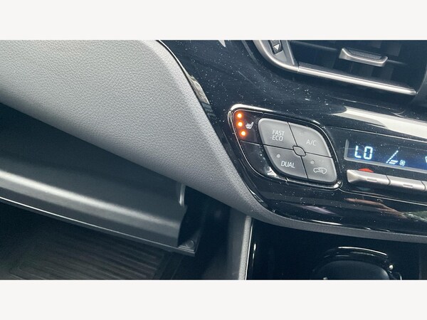 Used Toyota C-HR 2023 for sale - 76270542: Photo 36
